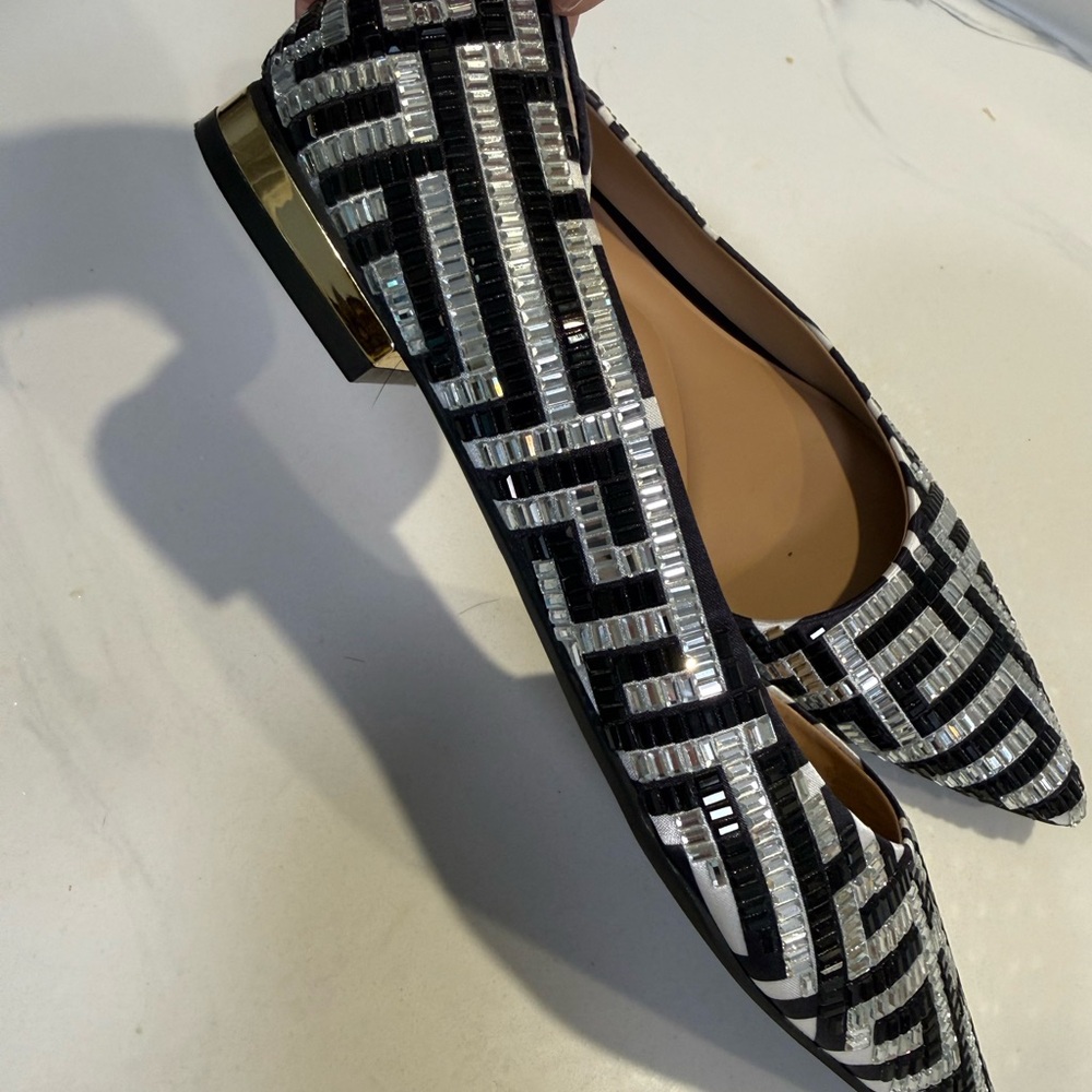 INC International Concepts Black and Silver Geometric Flats - Picture 2 of 6